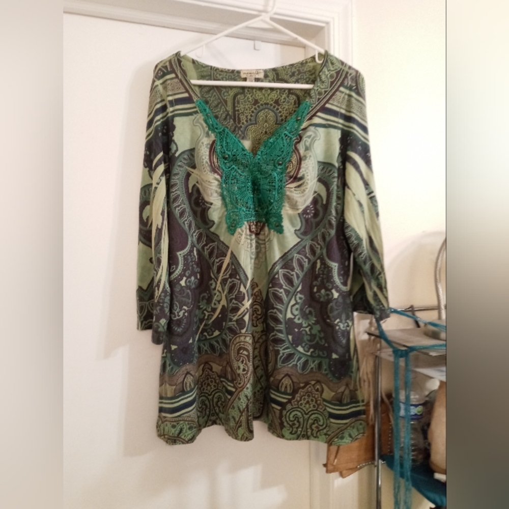 GUC One World live & let live  boho blouse.